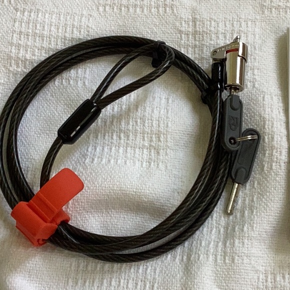 🖥️ Kensington keyed lock - Picture 2 of 6